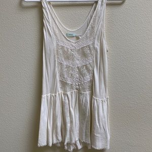 Kimchi blue lightweight white tank top